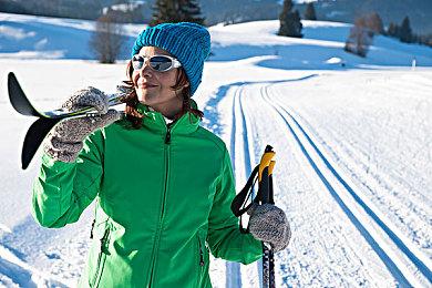 训练就能摆脱轮椅？玩家不满《哥谭骑士》蝙蝠女设定